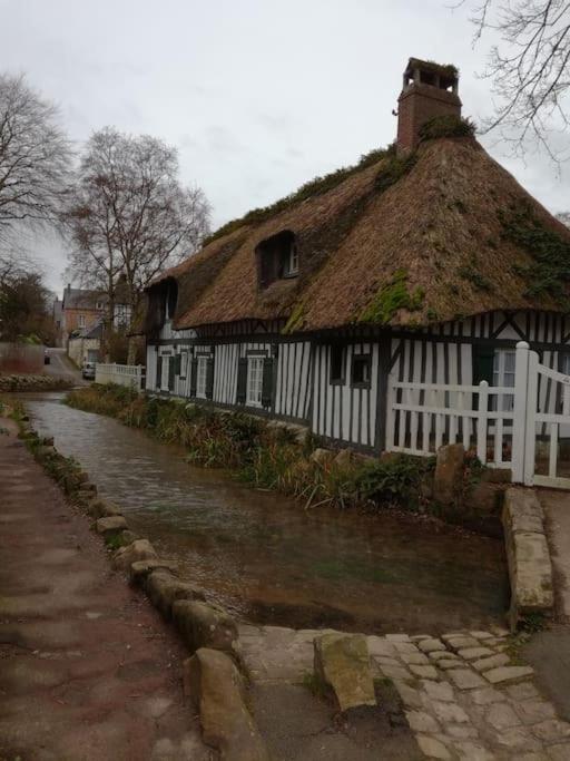 La Maison Des Sources Holiday home *