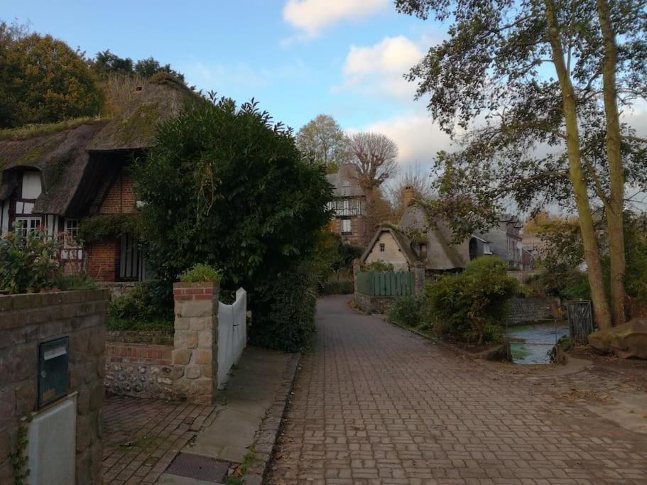 La Maison Des Sources Holiday home *